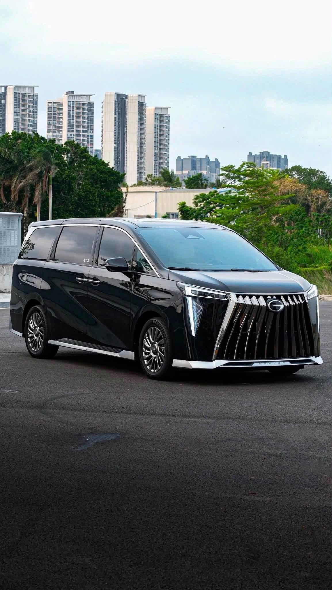 Ngoại thất xe GAC M8